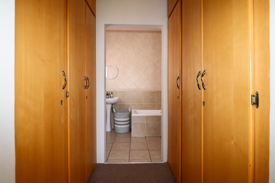 2 Bedroom Property for Sale in Flamwood North West